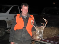 Buck Mule Deer Hunting Expedition in Wyoming